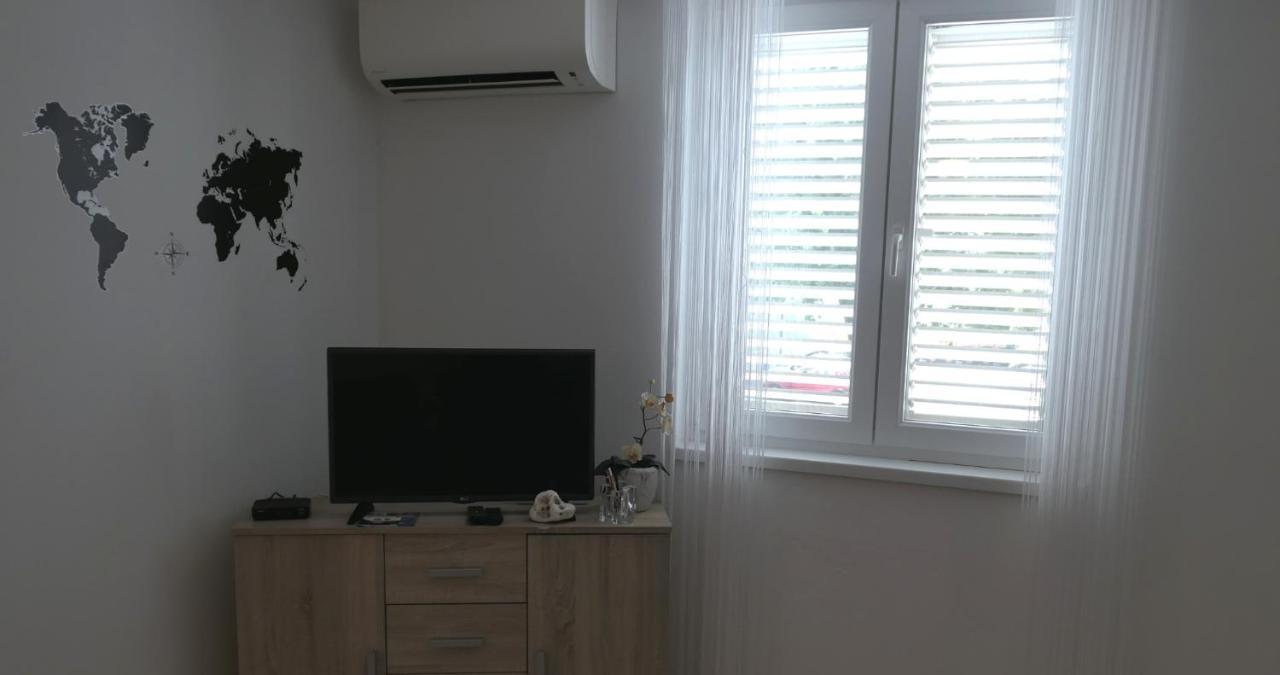 Apartment Leida 1 Medulin Exterior photo